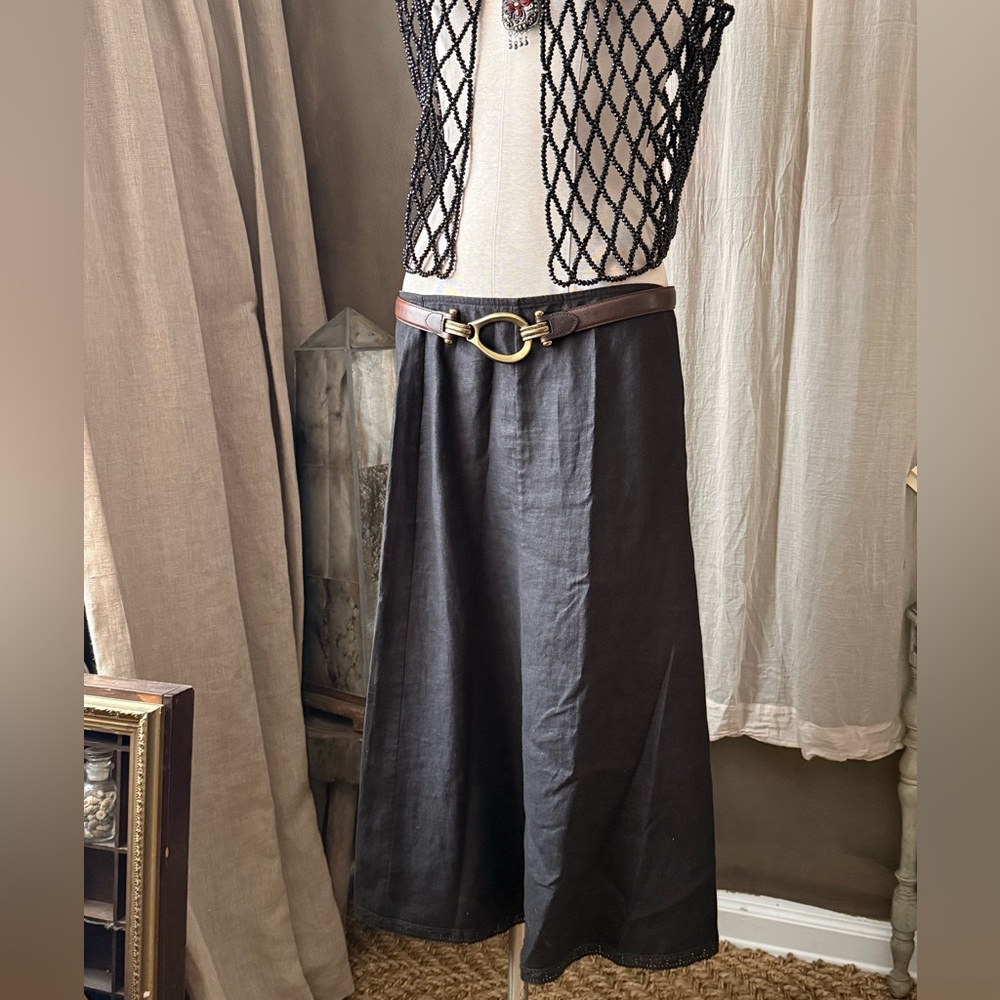 True vintage black 100% linen a-line midi skirt